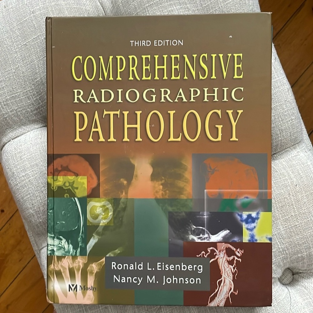 Comprehensive radiographic pathology textbook